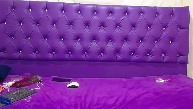 Snapshot of Malory_Cortez chatting on January 15, 2025, 5:40 am Malory Cortez online show from January 15, 2025, 5:40 am