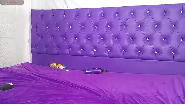 Snapshot of Malory_Cortez chatting on March 19, 2025, 8:34 am Malory Cortez online show from March 19, 2025, 8:34 am