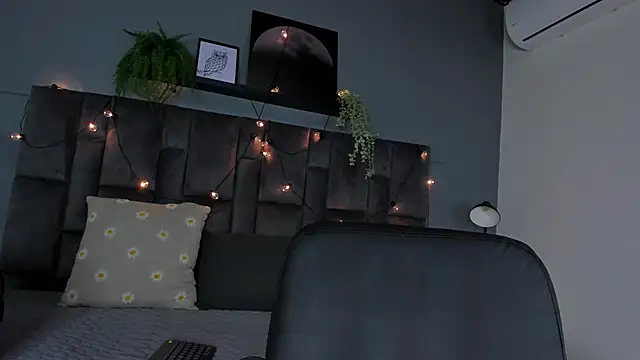 LilithSmith  online show from February 10, 2026, 11:36 am