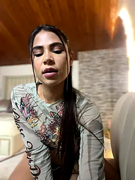 Snapshot of HaileyBaldwin chatting on December 1, 2024, 6:19 pm HaileyBaldwin online show from December 1, 2024, 6:19 pm