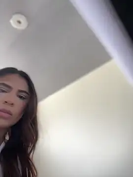 Snapshot of HaileyBaldwin chatting on December 11, 2024, 4:42 pm HaileyBaldwin online show from December 11, 2024, 4:42 pm