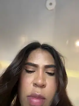 Snapshot of HaileyBaldwin chatting on December 15, 2024, 10:26 pm HaileyBaldwin online show from December 15, 2024, 10:26 pm