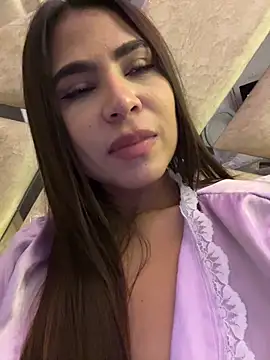 Snapshot of HaileyBaldwin chatting on December 30, 2024, 2:09 am HaileyBaldwin online show from December 30, 2024, 2:09 am