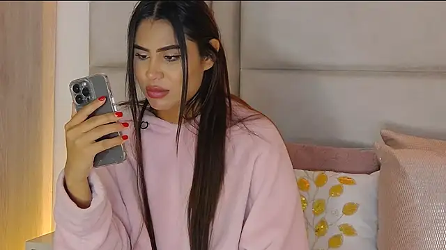 Snapshot of HaileyBaldwin chatting on January 9, 2025, 10:20 pm HaileyBaldwin online show from January 9, 2025, 10:20 pm