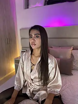 Snapshot of HaileyBaldwin chatting on January 21, 2025, 5:49 am HaileyBaldwin online show from January 21, 2025, 5:49 am