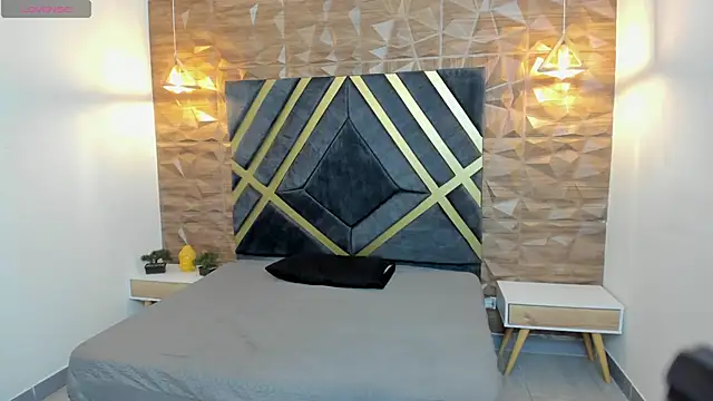 Johan Williams 07 online show from April 4, 2026, 1:52 pm