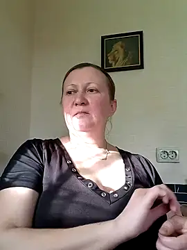 Snapshot of blondyaguar chatting on March 14, 2025, 2:08 pm blondyaguar online show from March 14, 2025, 2:08 pm