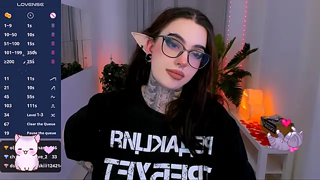 Snapshot of Dixi_Pixi_ chatting on February 15, 2025, 11:50 am Dixi Pixi online show from February 15, 2025, 11:50 am