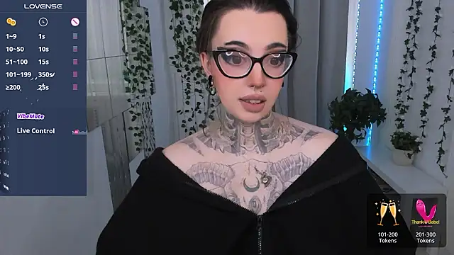 Snapshot of Dixi_Pixi_ chatting on March 27, 2026, 7:03 am Dixi Pixi online show from March 27, 2026, 7:03 am