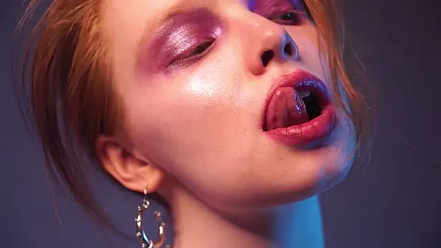 ginger hugs online show from January 6, 2025, 1:09 am