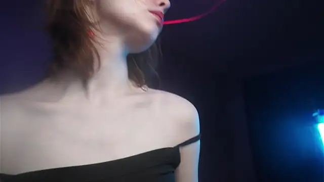 ginger hugs online show from October 16, 2025, 10:11 pm