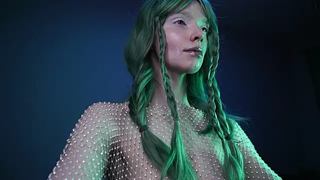 ginger hugs online show from March 28, 2026, 10:09 pm