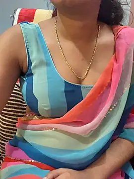 Snapshot of Spicy_sari_girl chatting on January 4, 2025, 9:00 am Spicy sari girl online show from January 4, 2025, 9:00 am