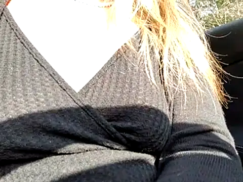 Snapshot of sweethotmilf888 chatting on March 7, 2026, 2:03 pm sweethotmilf888 online show from March 7, 2026, 2:03 pm