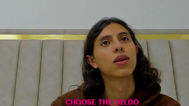 Snapshot of FreyaMoller chatting on November 21, 2025, 8:07 pm FreyaMoller online show from November 21, 2025, 8:07 pm