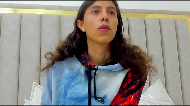 Snapshot of FreyaMoller chatting on December 1, 2025, 1:16 pm FreyaMoller online show from December 1, 2025, 1:16 pm