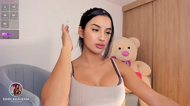 Kimm khalifa online show from November 11, 2025, 2:11 am