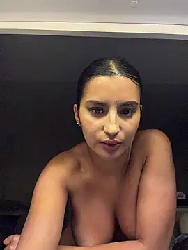 Snapshot of Kimm_khalifa chatting on March 31, 2026, 11:38 pm Kimm khalifa online show from March 31, 2026, 11:38 pm