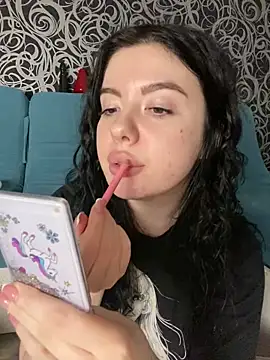 Snapshot of Kimi_Ass chatting on January 31, 2025, 7:51 pm Kimi Ass online show from January 31, 2025, 7:51 pm