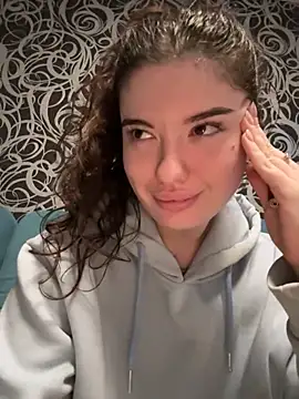 Snapshot of Kimi_Ass chatting on November 2, 2025, 12:35 am Kimi Ass online show from November 2, 2025, 12:35 am