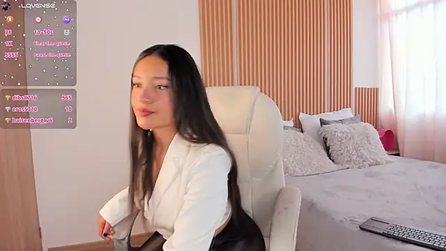 Harlyxu online show from February 9, 2025, 9:39 pm