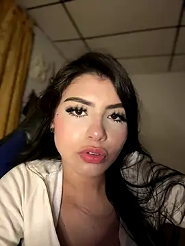 Snapshot of hurrem_18 chatting on September 23, 2025, 10:46 pm hurrem 18 online show from September 23, 2025, 10:46 pm