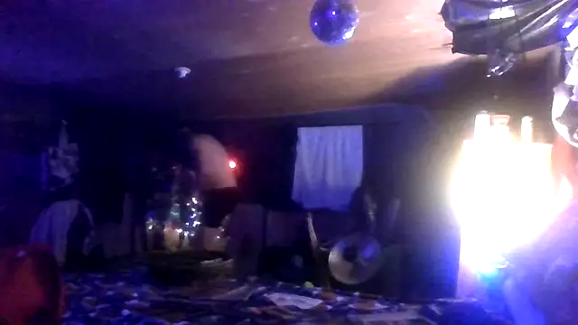 Snapshot of Manwhorxxlcock chatting on December 15, 2025, 8:13 pm Manwhorxxlcock online show from December 15, 2025, 8:13 pm