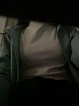 Snapshot of Tuongvy05 chatting on February 3, 2026, 12:53 am Tuongvy05 online show from February 3, 2026, 12:53 am