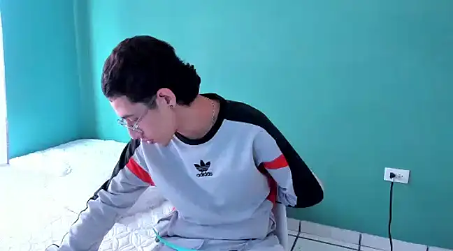 Snapshot of Chandler_ken chatting on December 28, 2024, 6:50 pm Chandler ken online show from December 28, 2024, 6:50 pm