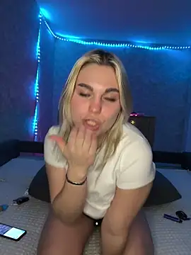 Snapshot of Evaaa_Babiesss chatting on December 26, 2024, 6:12 pm Evaaa Babiesss online show from December 26, 2024, 6:12 pm