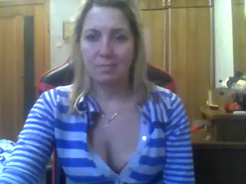 IrinaB1 online show from January 11, 2025, 1:43 pm