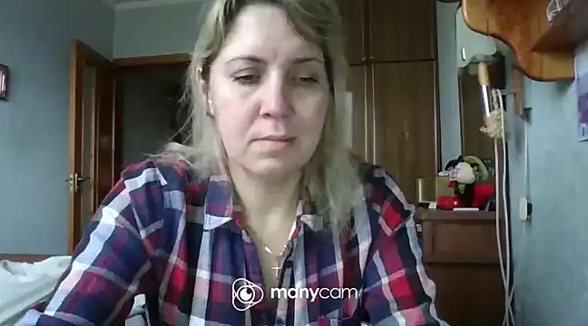 IrinaB1 online show from February 1, 2025, 7:26 am