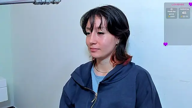 lizzy davis 1 online show from February 6, 2026, 3:11 am