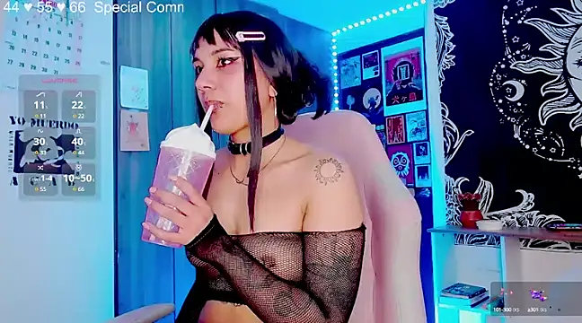 Snapshot of melissahowl chatting on January 6, 2025, 10:15 pm melissahowl online show from January 6, 2025, 10:15 pm