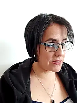 Snapshot of IsisBlake chatting on March 18, 2025, 5:42 pm IsisBlake online show from March 18, 2025, 5:42 pm