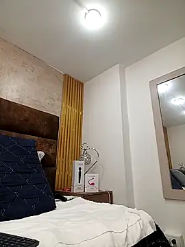 Snapshot of IsisBlake chatting on November 9, 2025, 1:09 pm IsisBlake online show from November 9, 2025, 1:09 pm