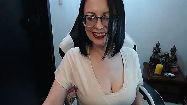 Snapshot of AnasstaciaEvans chatting on March 11, 2026, 2:06 am AnasstaciaEvans online show from March 11, 2026, 2:06 am