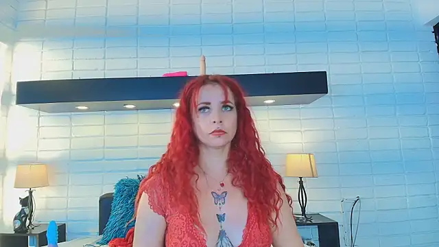 HannaBrave online show from March 18, 2025, 5:42 pm