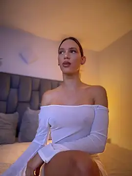 Carlita cute online show from March 18, 2025, 3:31 am