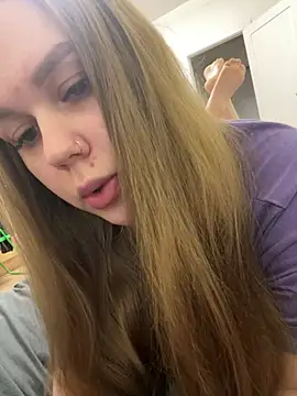 Marylallka5 online show from March 3, 2026, 5:02 am