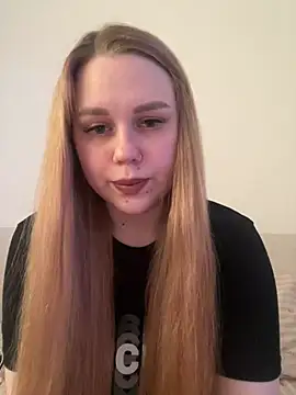 Snapshot of Marylallka5 chatting on June 26, 2026, 6:40 am Marylallka5 online show from June 26, 2026, 6:40 am