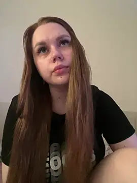 Snapshot of Marylallka5 chatting on July 21, 2026, 6:49 am Marylallka5 online show from July 21, 2026, 6:49 am