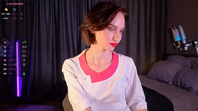 Snapshot of GeraTender1 chatting on October 30, 2025, 5:24 pm GeraTender1 online show from October 30, 2025, 5:24 pm