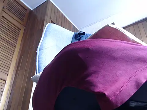 Snapshot of lover_camer chatting on September 29, 2025, 3:50 pm lover camer online show from September 29, 2025, 3:50 pm