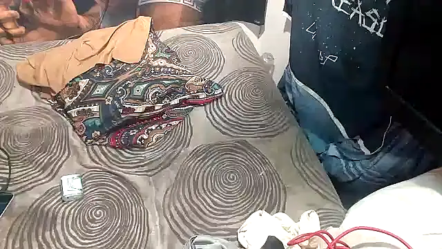 baby23boy online show from October 18, 2025, 11:33 am