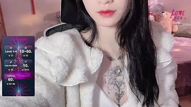    Nari    online show from February 3, 2025, 5:35 pm