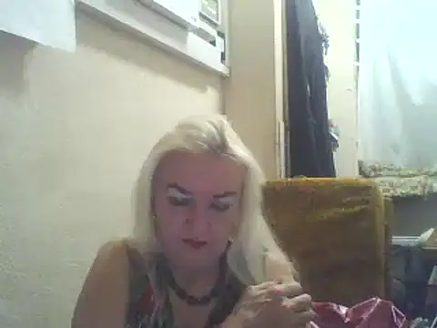 Meri798 online show from December 10, 2024, 9:43 pm