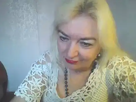 Meri798 online show from December 18, 2024, 1:23 pm