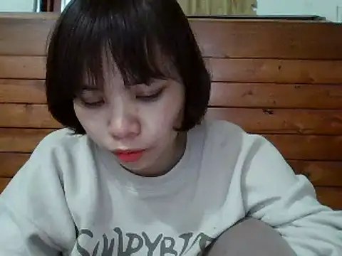 Angela-Eira online show from February 8, 2025, 12:38 am