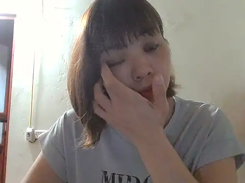 Angela-Eira online show from October 12, 2025, 7:46 pm